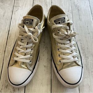 PREOWNED CONVERSE GOLD SNEAKERS WOMENS SIZE  11 MENS SIZE 9.5